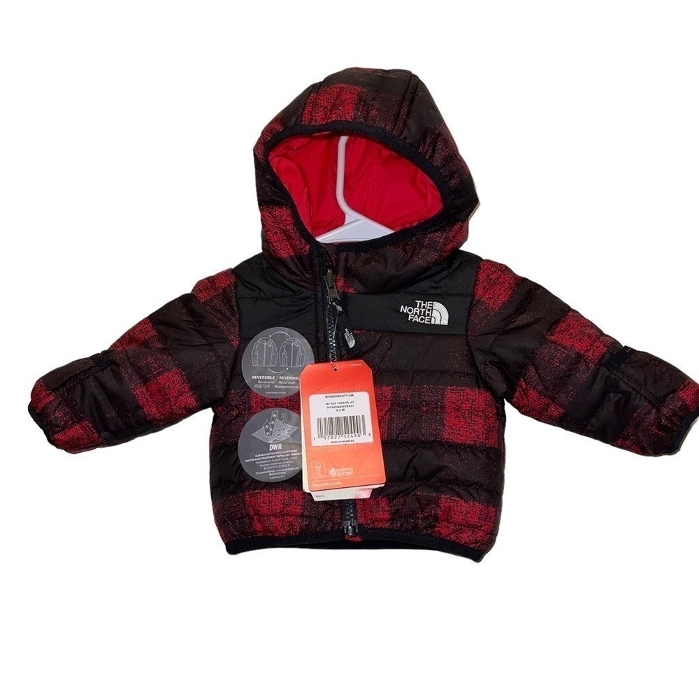NWT The North Face Reversible Jacket Size 0/3 Months